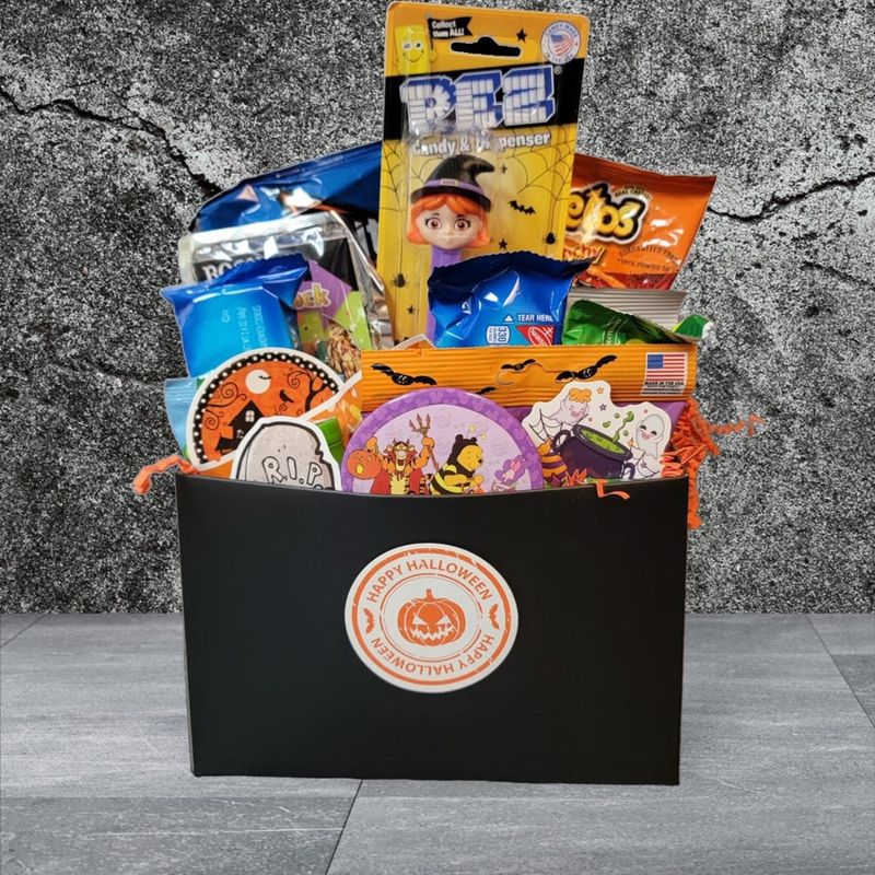 Happy Halloween Snack Box